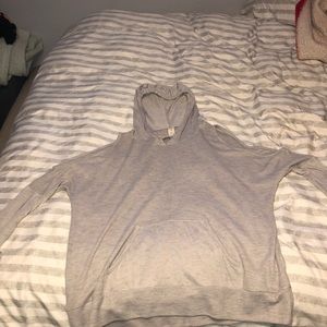 Long sleeve hoodie